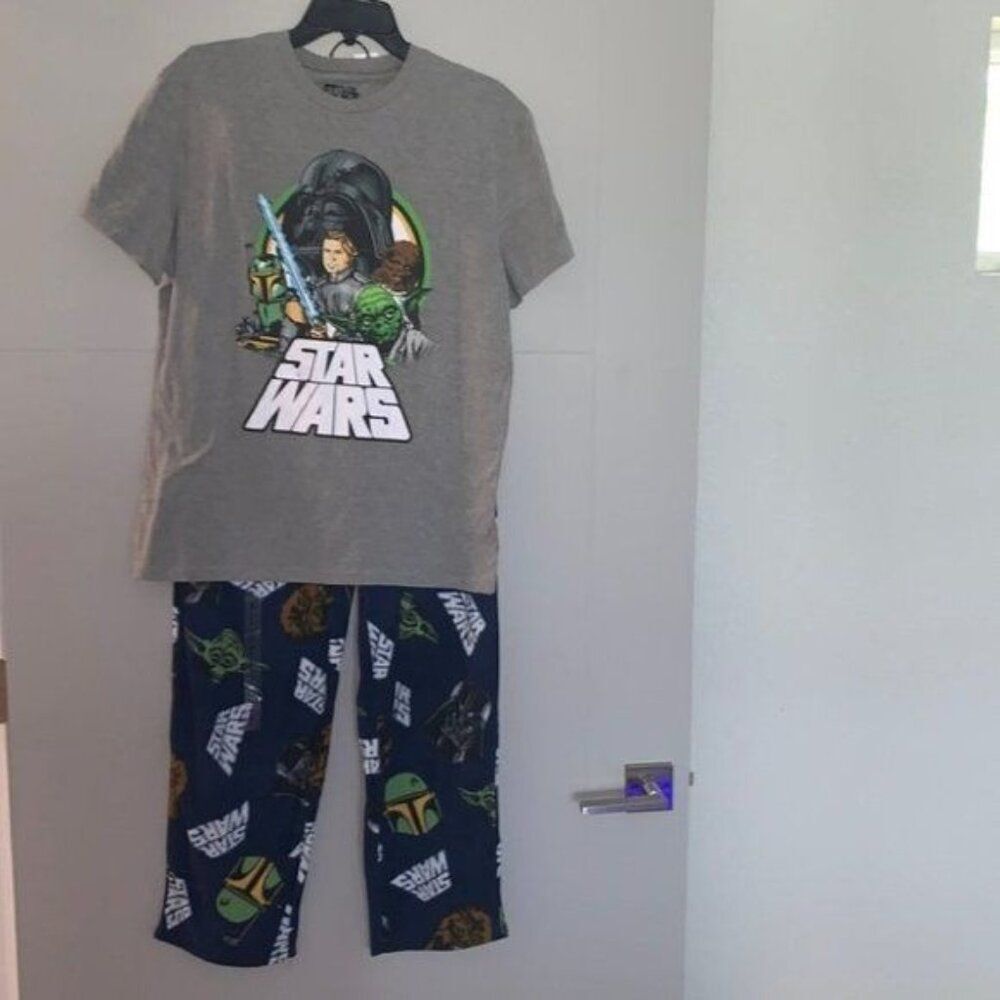 Star Wars Lucasfilm Men's Graphic Sleepwear Set Size M NWT